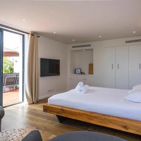 île Du Levant - Jardin&piscine - 4 Pers